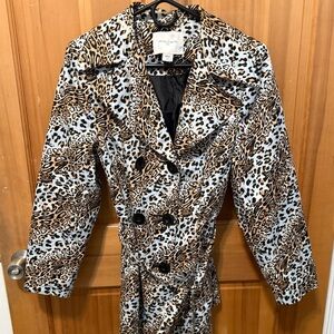 Jaclyn Smith Leopard Print Trench Coat in Tan and Black Early 2000’s